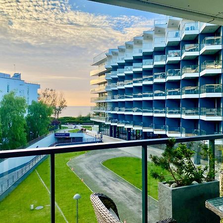 Seaside Park Apartament Z Widokiem Na Morze Kolobrzeg Exterior photo