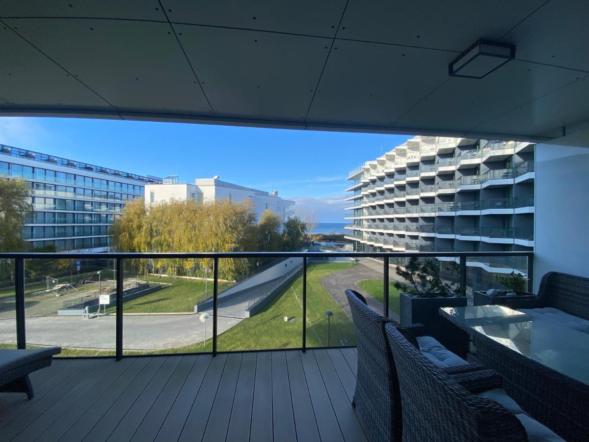 Seaside Park Apartament Z Widokiem Na Morze Kolobrzeg Exterior photo